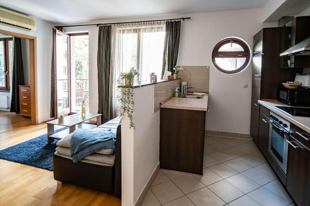 Free Parking! Soho Budapest 304, 4 Ppl, Ac, Fast Wifi, Smart Tv Dış mekan fotoğraf